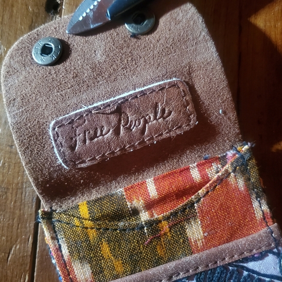🐨 Free People Boho Embroidered Repurposed vtg banjara hippie Wallet card case - Picture 8 of 16